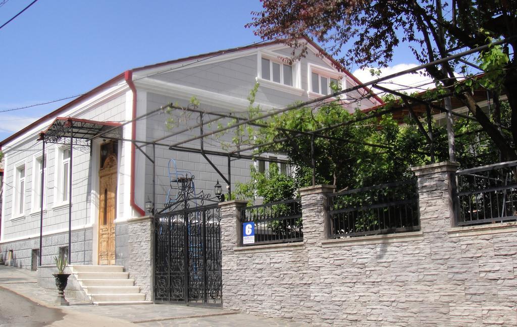 David Guest House Kutaisi Bagian luar foto
